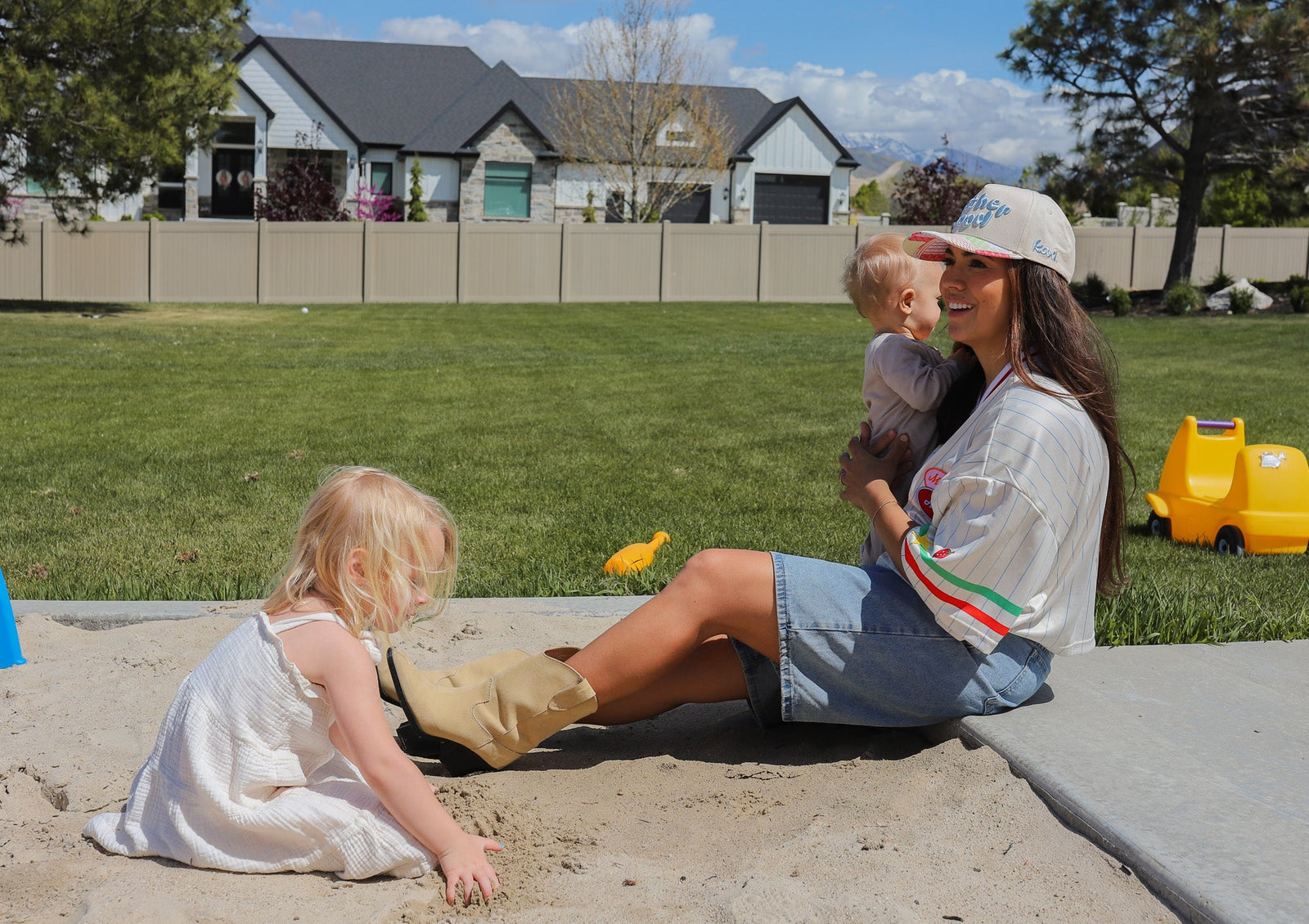 MOTHERHOOD COLLECTION